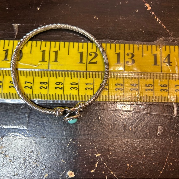 Silver Tone bangle with Turquoise stone faux diamond - Picture 6 of 6